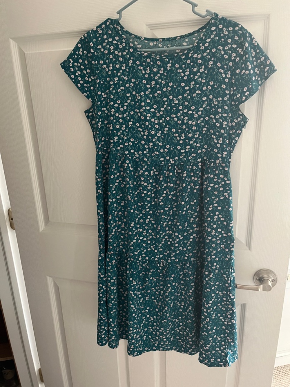 Floral Teal Short-Sleeve Midi Dress - Casual Women’s Dress